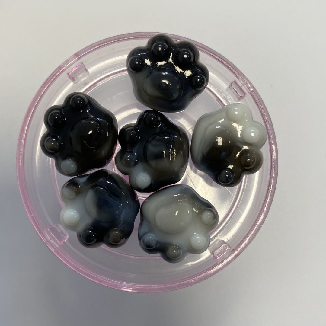 Gray [Beads] Dual Colour Cat Paw Beads Love By Pack - 500g